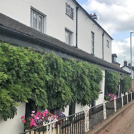 Eagle House Bed and Breakfast Eccleshall Esterno foto